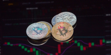 En Büyük Taşıyıcılar: SHIB, LTC Cumartesi Günkü Son Kayıplardan Geri Döndü 6 Altcoin Analizi