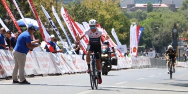 '100'üncü Yıl Cumhuriyet Bisiklet Turu' Ankara'da tamamlandı 12 100üncü Yıl Cumhuriyet Bisiklet Turu Ankarada tamamlandı