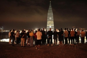 17 Ağustos depreminin 24'üncü yılında anma töreni düzenlendi (2) 4 17 Ağustos depreminin 24üncü yılında anma töreni düzenlendi 2