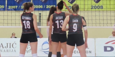 21 Yaş Altı Kadın Voleybol Milli Takımı, Arnavutluk’u 3-0 mağlup etti 32 21 Yaş Altı Kadın Voleybol Milli Takımı Arnavutluku 3-0 mağlup etti