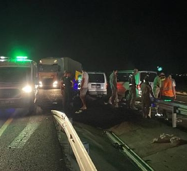 3 kişinin öldüğü kazada kuzenler yardıma giderken hayatını kaybetmiş