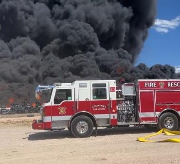ABD’deki plastik atık geri dönüşüm fabrikasında dev yangın 3 ABDdeki plastik atık geri dönüşüm fabrikasında dev yangın