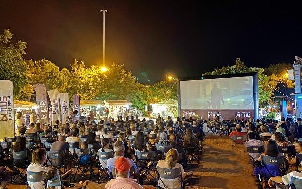 Açık hava sineması etkinlikleri Bozcaada'da başladı 1 Açık hava sineması etkinlikleri Bozcaadada başladı