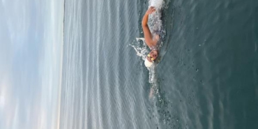 Açık su yüzücüsü Aysu Türkoğlu tarihe geçti (EK FOTOĞRAFLAR) 12 Açık su yüzücüsü Aysu Türkoğlu tarihe geçti EK FOTOĞRAFLAR