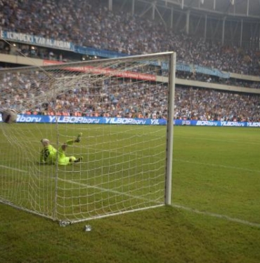 Adana Demirspor - KRC Genk (EK FOTOĞRAFLAR)