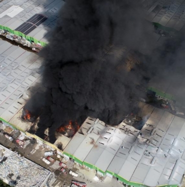 Adanada iki fabrikada yangın Ek fotoğraflar