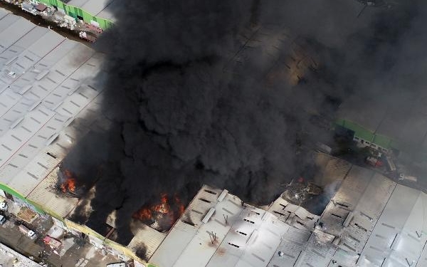 Adana'da iki fabrikada yangın / Ek fotoğraflar 6 Adanada iki fabrikada yangın Ek fotoğraflar