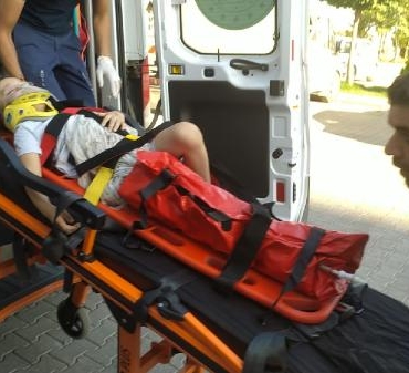 Adıyamanda kamyonet ile otomobil çarpıştı 4 ölü 3 yaralı