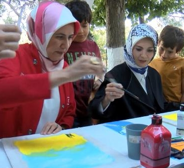 Aile ve Sosyal Hizmetler Bakanı Göktaş Kızılay Gençlik Kampını ziyaret etti