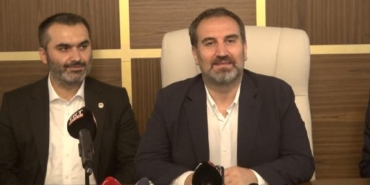 AK Parti'li Şen'den, yerel seçimler için 'iş birliği' açıklaması 34 AK Partili Şenden yerel seçimler için iş birliği açıklaması