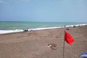 Akçakocada denize girmek yasaklandı