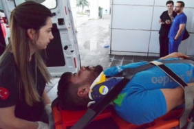 Aksaray'da işçi servisleri çarpıştı; 13 yaralı 33 Aksarayda işçi servisleri çarpıştı 13 yaralı