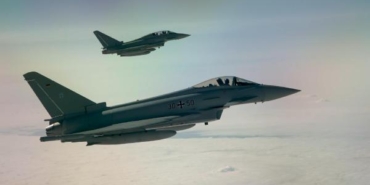 Almanya NATO tatbikatı kapsamında İzlandaya savaş uçağı gönderdi