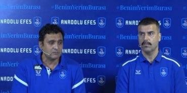 Alper Yılmaz: Larkin’in milli takımda olmamasının tek nedeni sakatlıktır 20 Alper Yılmaz Larkinin milli takımda olmamasının tek nedeni sakatlıktır