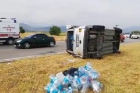 Amasyada kavşakta 3 araç çarpıştı 4 yaralı