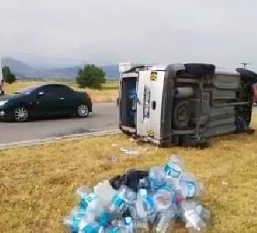 Amasyada kavşakta 3 araç çarpıştı 4 yaralı