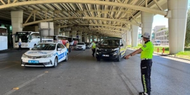 Ankarada hastaların ve tatilcilerin transferini sağlayan acentalara yönelik denetim gerçekleştirildi