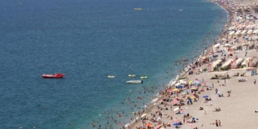 Antalya nem bulutları altında