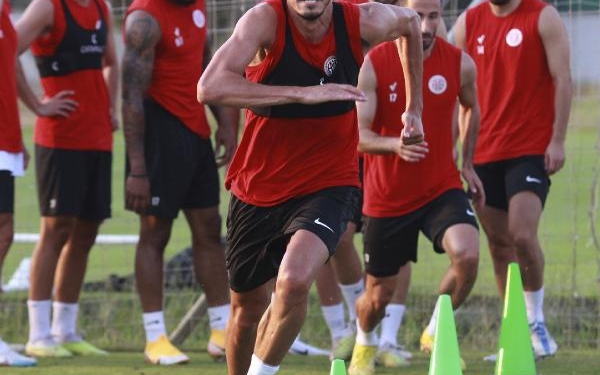 Antalyaspor, Konyaspor karşısında sezonun ilk galibiyetini almayı hedefliyor 6 Antalyaspor Konyaspor karşısında sezonun ilk galibiyetini almayı hedefliyor