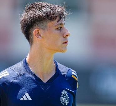 Arda Güler sağ dizinden ameliyat oldu 10 Arda Güler sağ dizinden ameliyat oldu