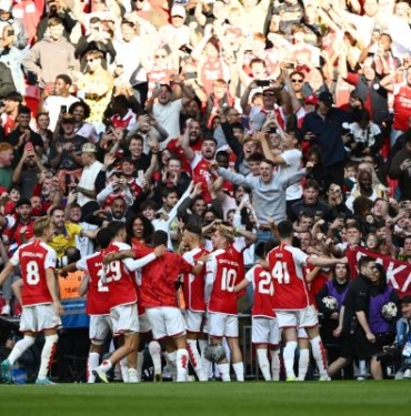 Arsenal sezona kupayla başladı 5 Arsenal sezona kupayla başladı