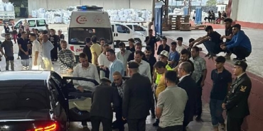 Asker oğlunun şehadet haberini Manisa'da çalıştığı iş yerinde öğrendi 3 Asker oğlunun şehadet haberini Manisada çalıştığı iş yerinde öğrendi