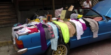 Avcılar'da 1988 model otomobil pazar tezgahı oldu 13 Avcılarda 1988 model otomobil pazar tezgahı oldu