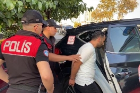 Bağcılardada yapılan denetimde 4 kişi gözaltına alındı