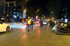 Bağdat Caddesindeki motosiklet denetiminde sürücülere ceza yağdı