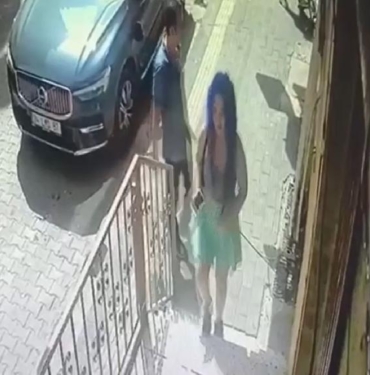 Bahçelievler’de günlük kiralık dairede öldürüldü, cesedi apartman boşluğunda bulundu 5 Bahçelievlerde günlük kiralık dairede öldürüldü cesedi apartman boşluğunda bulundu