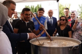 Bakan Bak Dünyanın belki de en büyük sivil toplum kuruluşuyuz 2