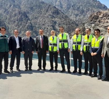 Bakan Bayraktar Yusufeli Barajında hedef kota 4 metre daha yükseldiğinde üretim başlayacak