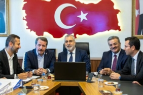 Bakan Işıkhan Toplu Sözleşme görüşmelerine katıldı