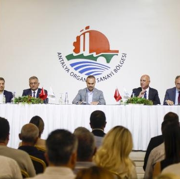 Bakan Kacır Türkiyenin Ar- Ge insan kaynağı 30 binden 200 bine çıktı 2