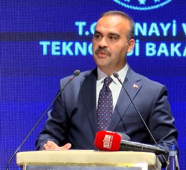Bakan Mehmet Fatih Kacır: 550 gencimizin bilgi ve iletişim teknolojilerinde istihdamını hedefliyoruz 3 Bakan Mehmet Fatih Kacır 550 gencimizin bilgi ve iletişim teknolojilerinde istihdamını hedefliyoruz