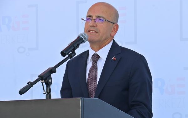 Bakan Şimşek Enflasyonu tek hanelere düşürmek için bütün politika araçlarını kullanacağız