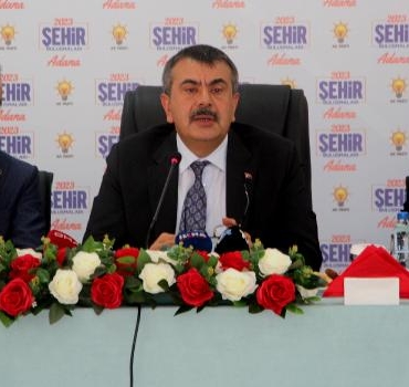 Bakan Tekin Adanada ilköğretimde öğretmen başına 19 öğrenci düşüyor