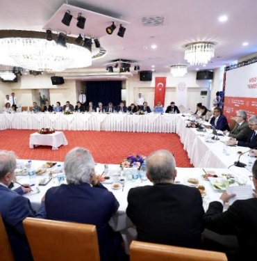 Bakan Tekin Yeni dönemde sınıf tekrarı olacak