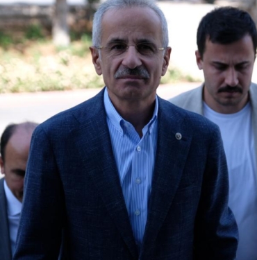 Bakan Uraloğlu Deprem kapımızı çalmadan hazırlıklı olmalıyız