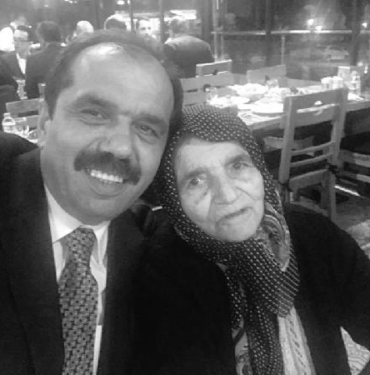 Bakan Uraloğlu Trabzonda cenazeye katıldı