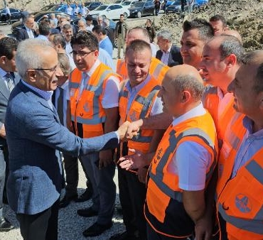 Bakan Uraloğlu, Zonguldak'ta 5 Bakan Uraloğlu Zonguldakta