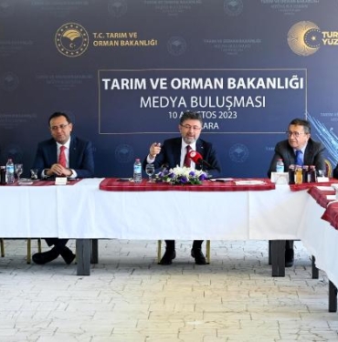 Bakan Yumaklı Jeotermal enerjinin tarımda kullanılması maliyet avantajı sağlayacak