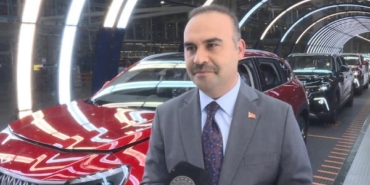 Bakanlar Kacır ve Şimşek, Togg fabrikasını ziyaret etti 17 Bakanlar Kacır ve Şimşek Togg fabrikasını ziyaret etti