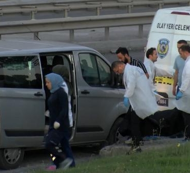 Başakşehirde yol kenarında kadın cesedi bulundu