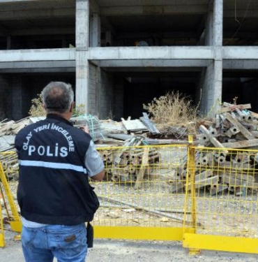 Bastığı kalas kırılınca beton zemine düşüp öldü 5 Bastığı kalas kırılınca beton zemine düşüp öldü