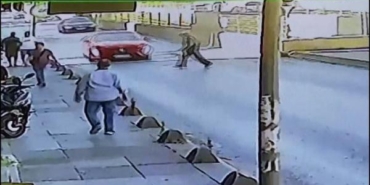 Bayrampaşa'da otomobilin çarptığı yaya hayatını kaybetti 9 Bayrampaşada otomobilin çarptığı yaya hayatını kaybetti