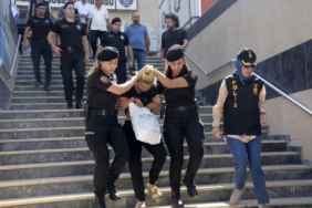 Beşiktaştaki cinayette gözaltına alınan kişiler adliyeye sevk edildi