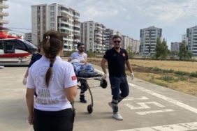 Beyninde pıhtı oluşan Zeynep, ambulans helikopterle sevk edildi 36 Beyninde pıhtı oluşan Zeynep ambulans helikopterle sevk edildi