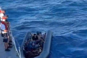 Bodrum açıklarında 13 kaçak göçmen yakalandı 25 kaçak göçmen kurtarıldı