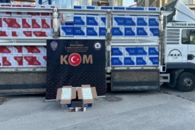 Bolu'da, piyasa değeri 5 milyon TL olan kaçak tütün ürünleri ele geçirildi 30 Boluda piyasa değeri 5 milyon TL olan kaçak tütün ürünleri ele geçirildi